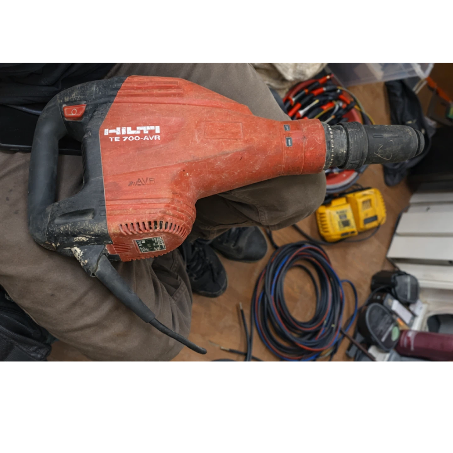Hilti TE 700-AVR Demolition Hammer
