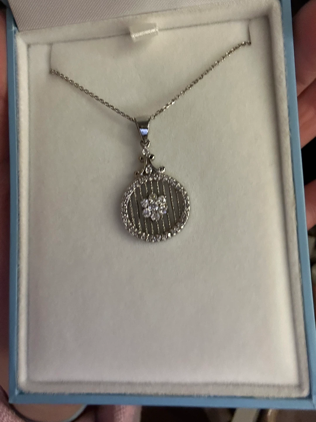 Howard Jewellers Pendant Necklace