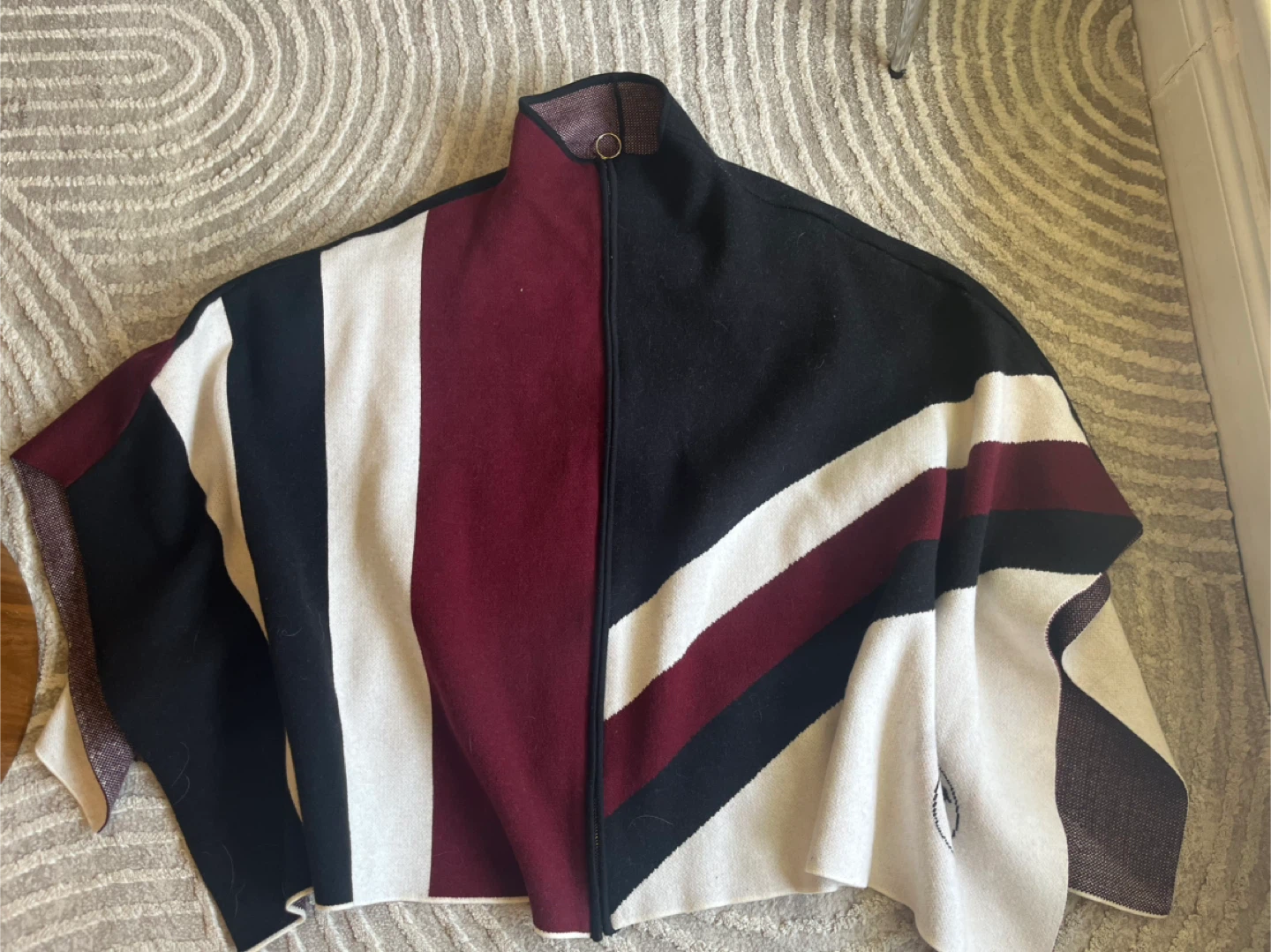 Geometric Zip Poncho Louis - photo 2