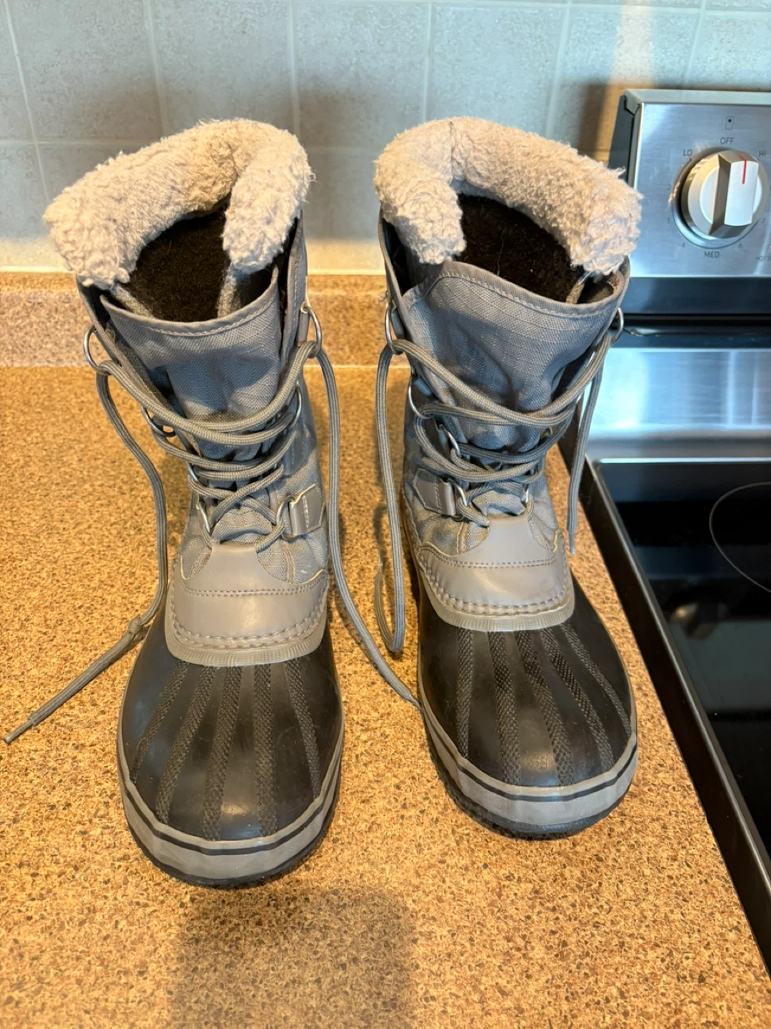 Sorel Winter Boots - Grey/Black