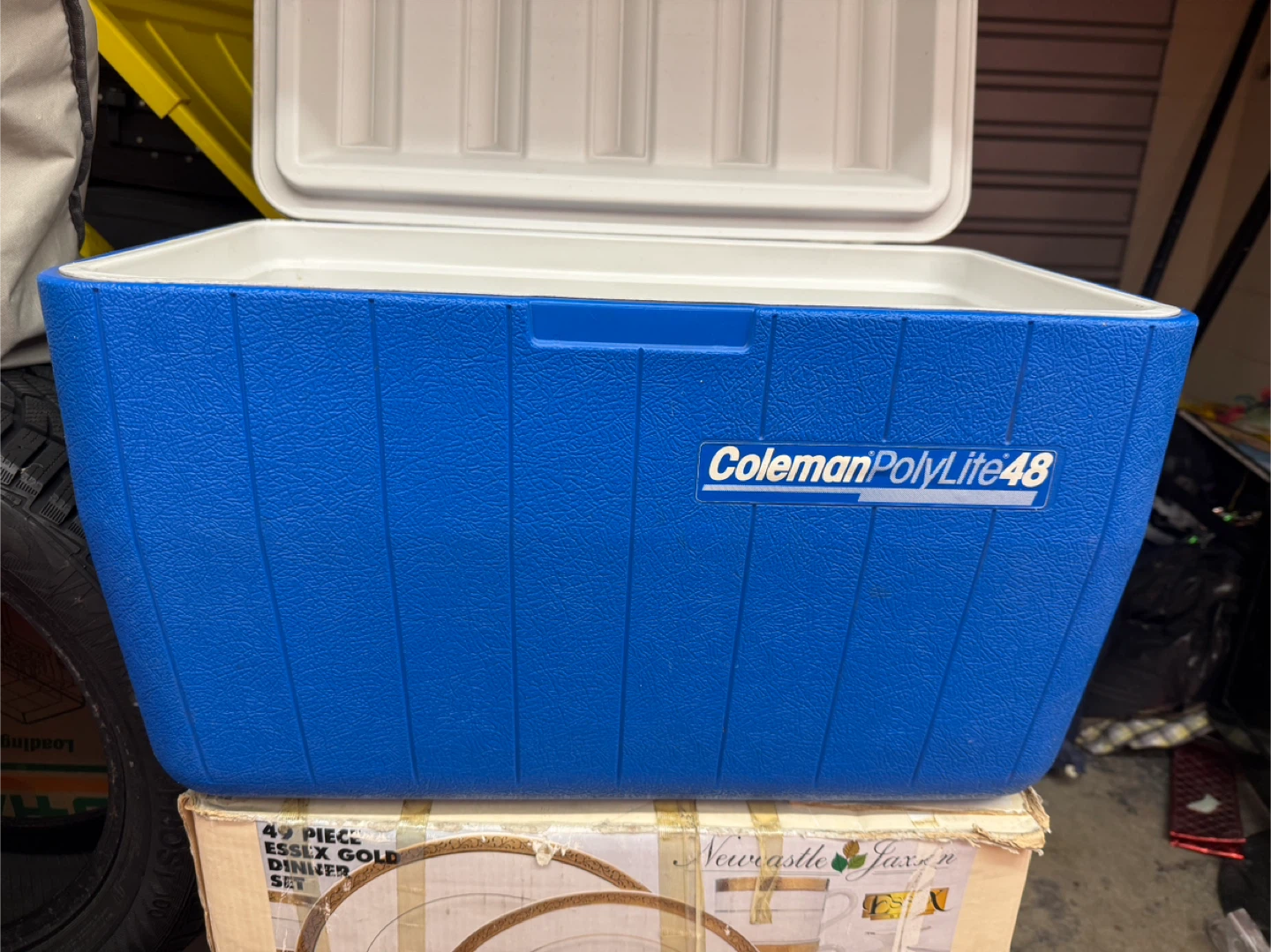 Coleman PolyLite 48 Cooler - photo 2