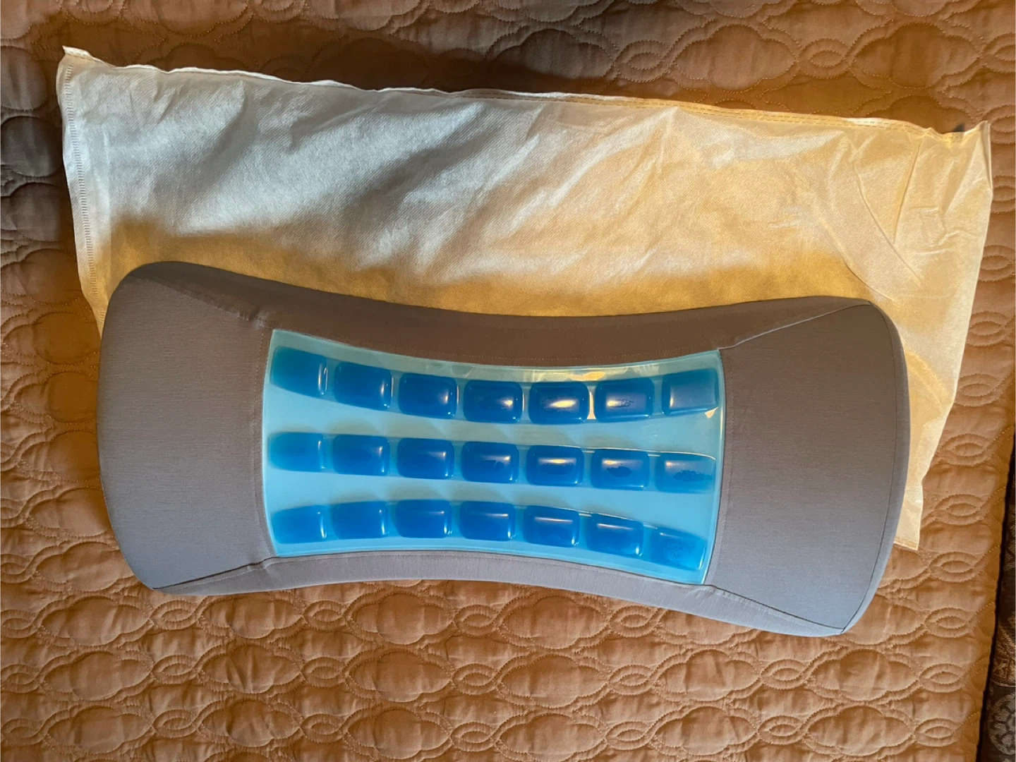 Ergonomic Lumbar Support Pillow with Cooling Gel