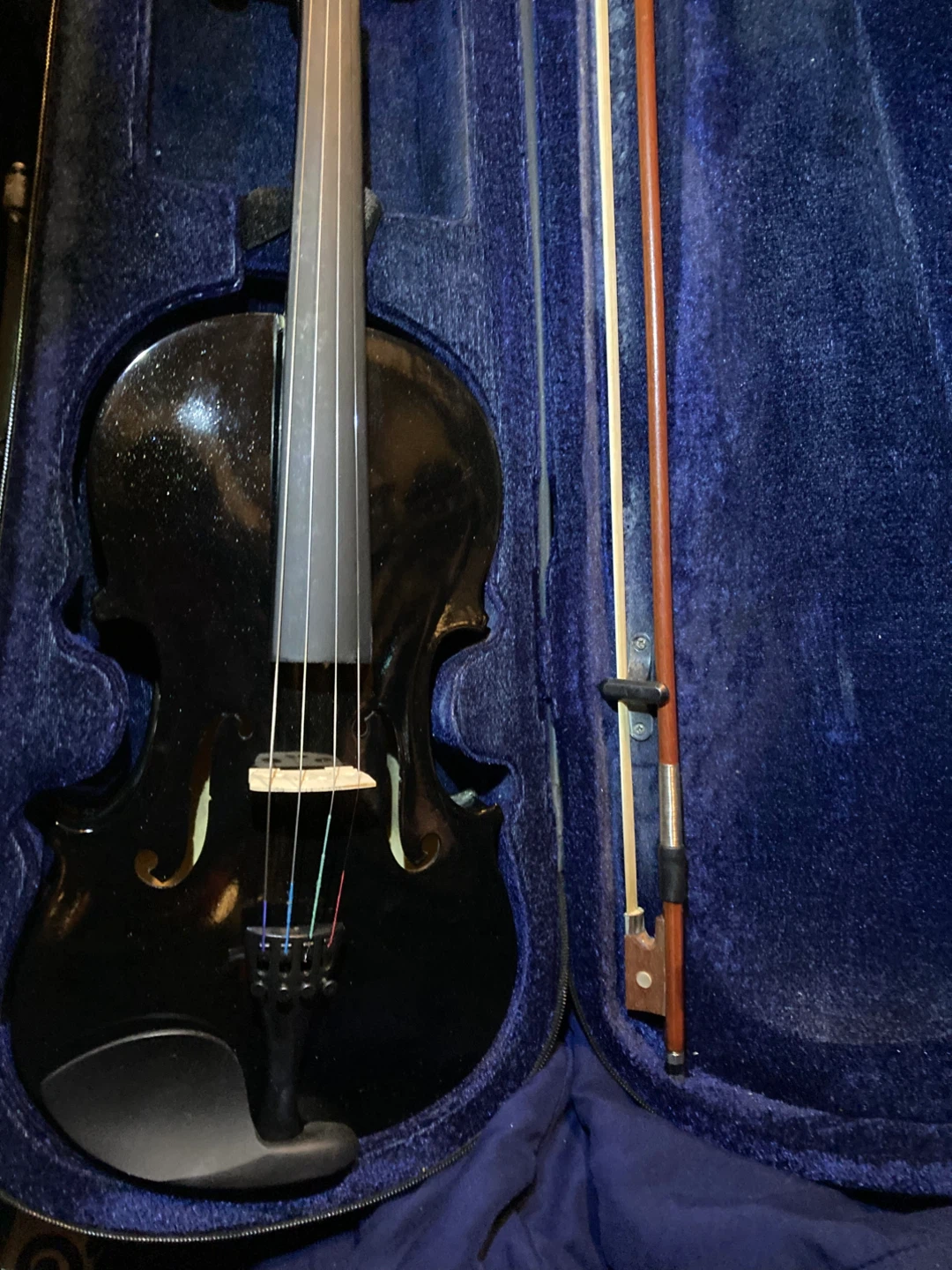 Galaxy Gloss Black Violin w/ Case, Bow & Ross