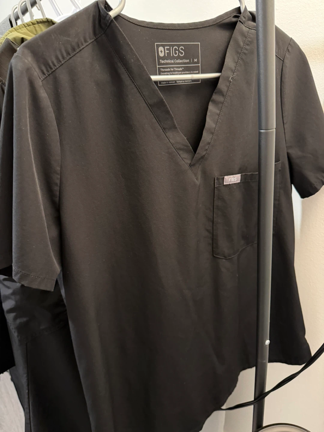 Figs  Scrub Top and Pants Set - Black, Size M - photo 2