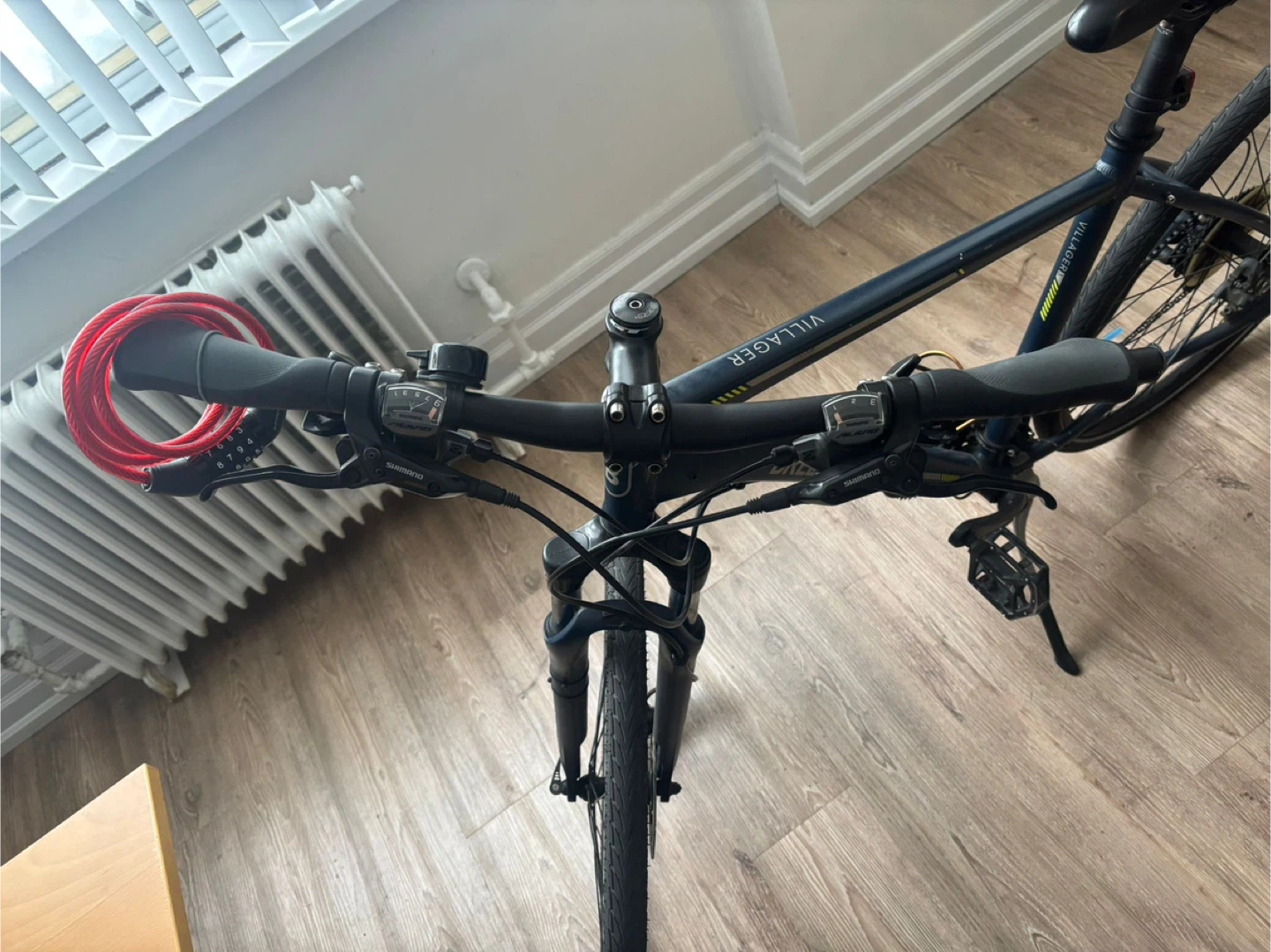 Breezer Villager Hybrid Bike - photo 3