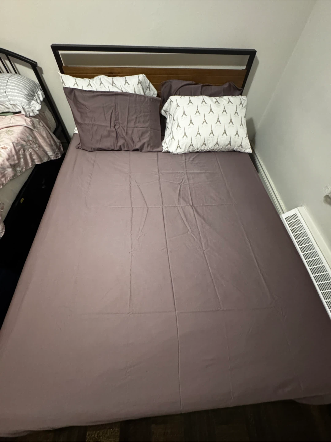 Queen Bed Frame - photo 4