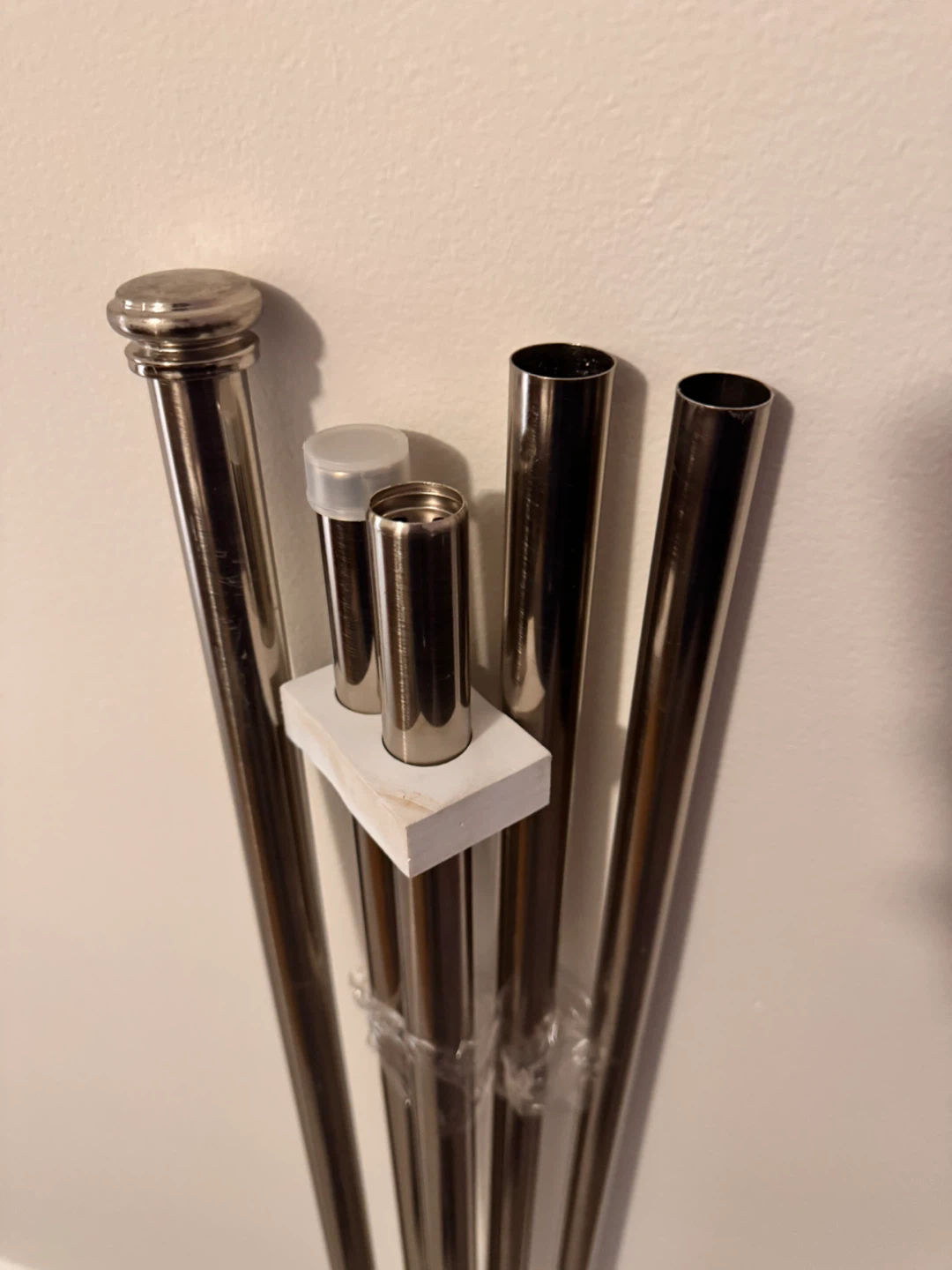 🏆Moving sale: telescoping chrome curtain rod