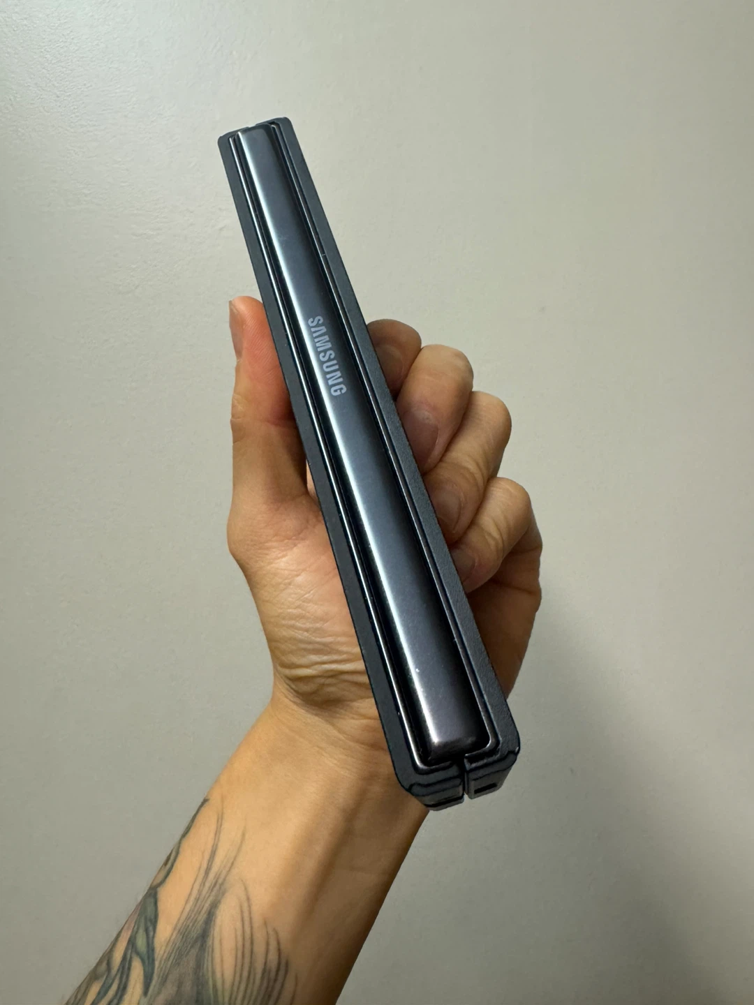 Samsung Galaxy Z Fold 5 phone - photo 3