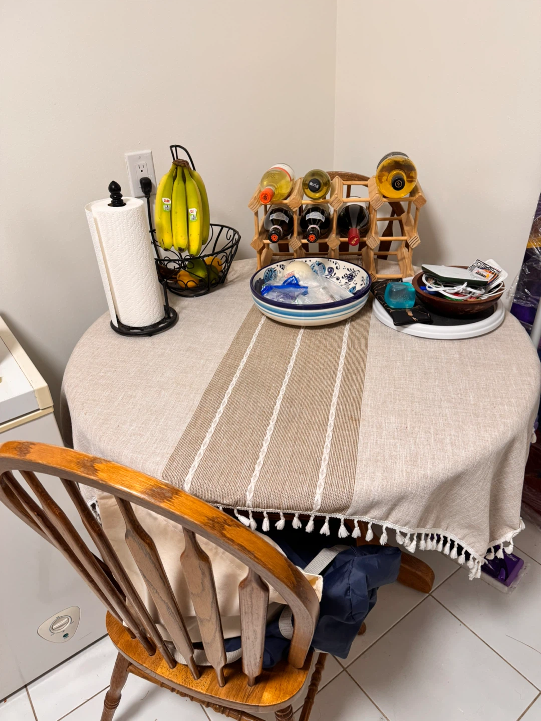 🏆MOVING SALE: round wood table with inserts & chairs - photo 3