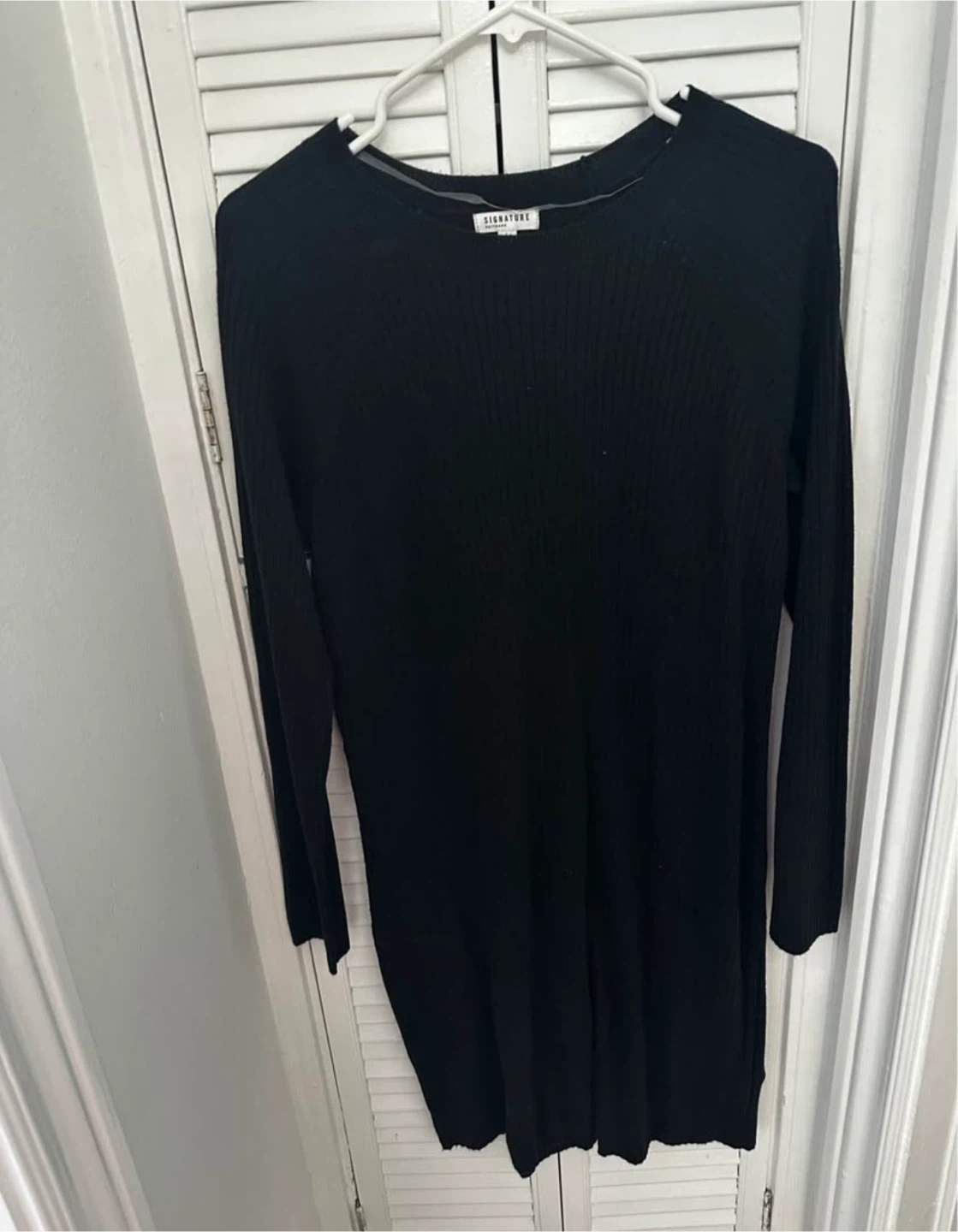 Signature Long Sleeve Ribbed Knit Dress
