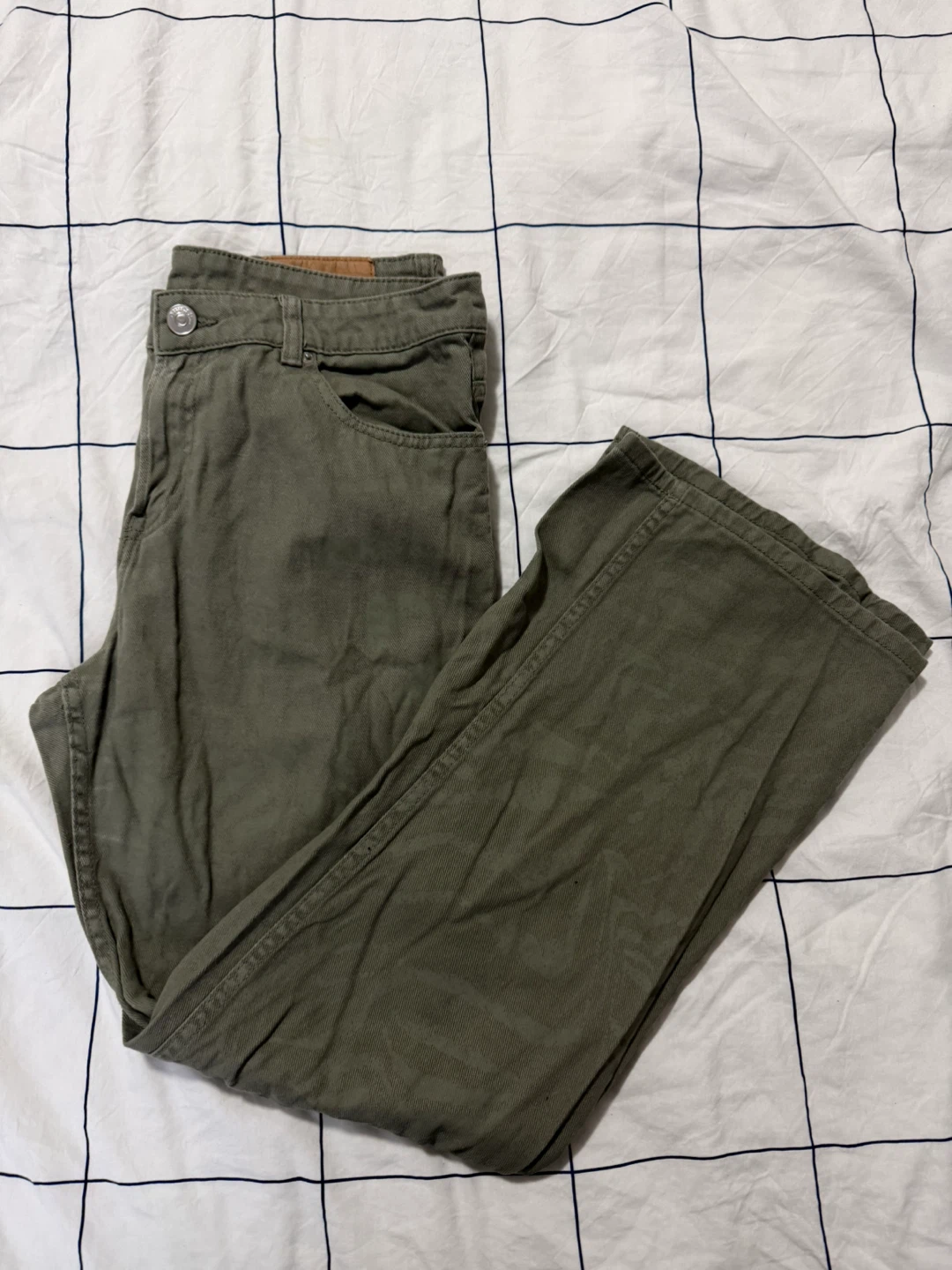 Green Low Rise Baggy Pants