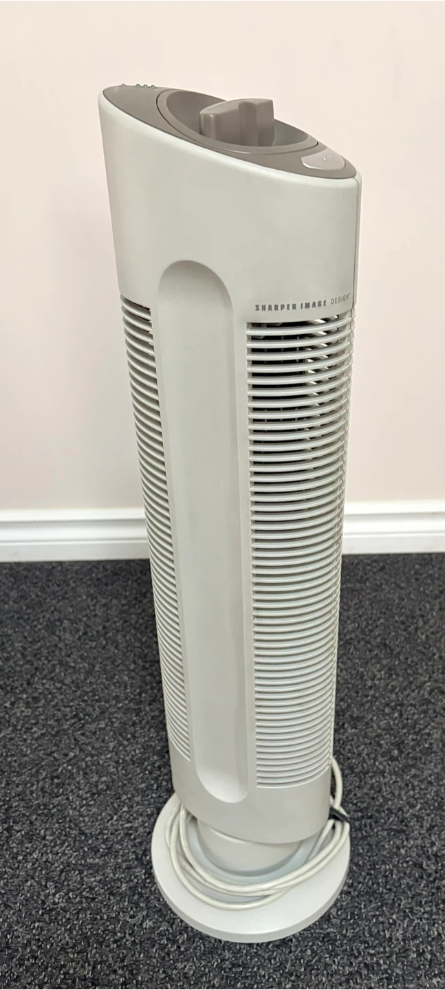 Sharper Image Ionic Breeze Quadra Silent Air Purifier - photo 3
