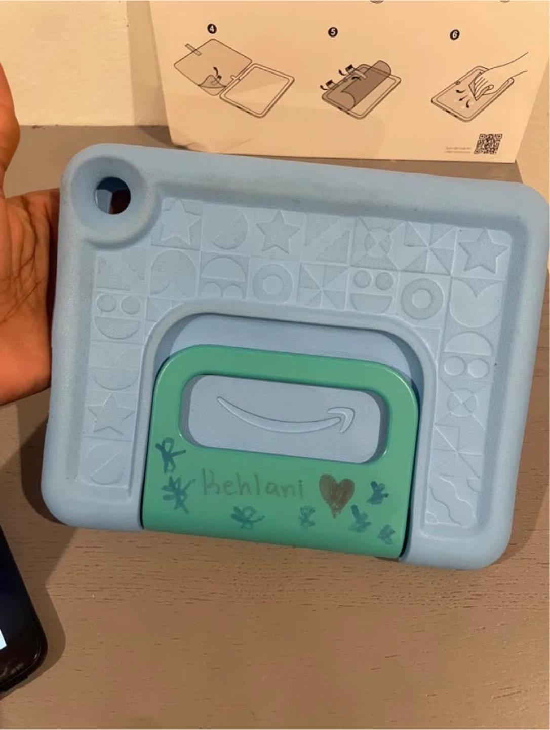 Amazon Fire HD 8 Tablet with Blue Kid-Proof Case - photo 5
