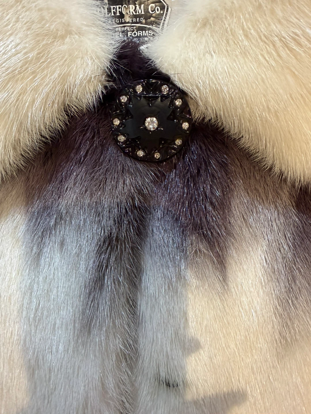 Women's Fur Coat - photo 4
