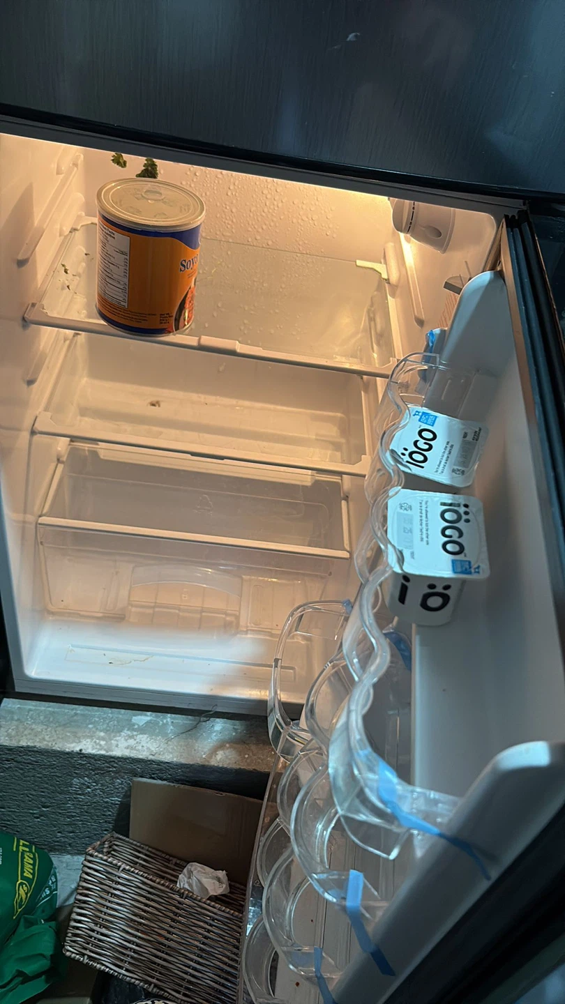 Magic Chef 4.5 cu. ft. Refrigerator - photo 3