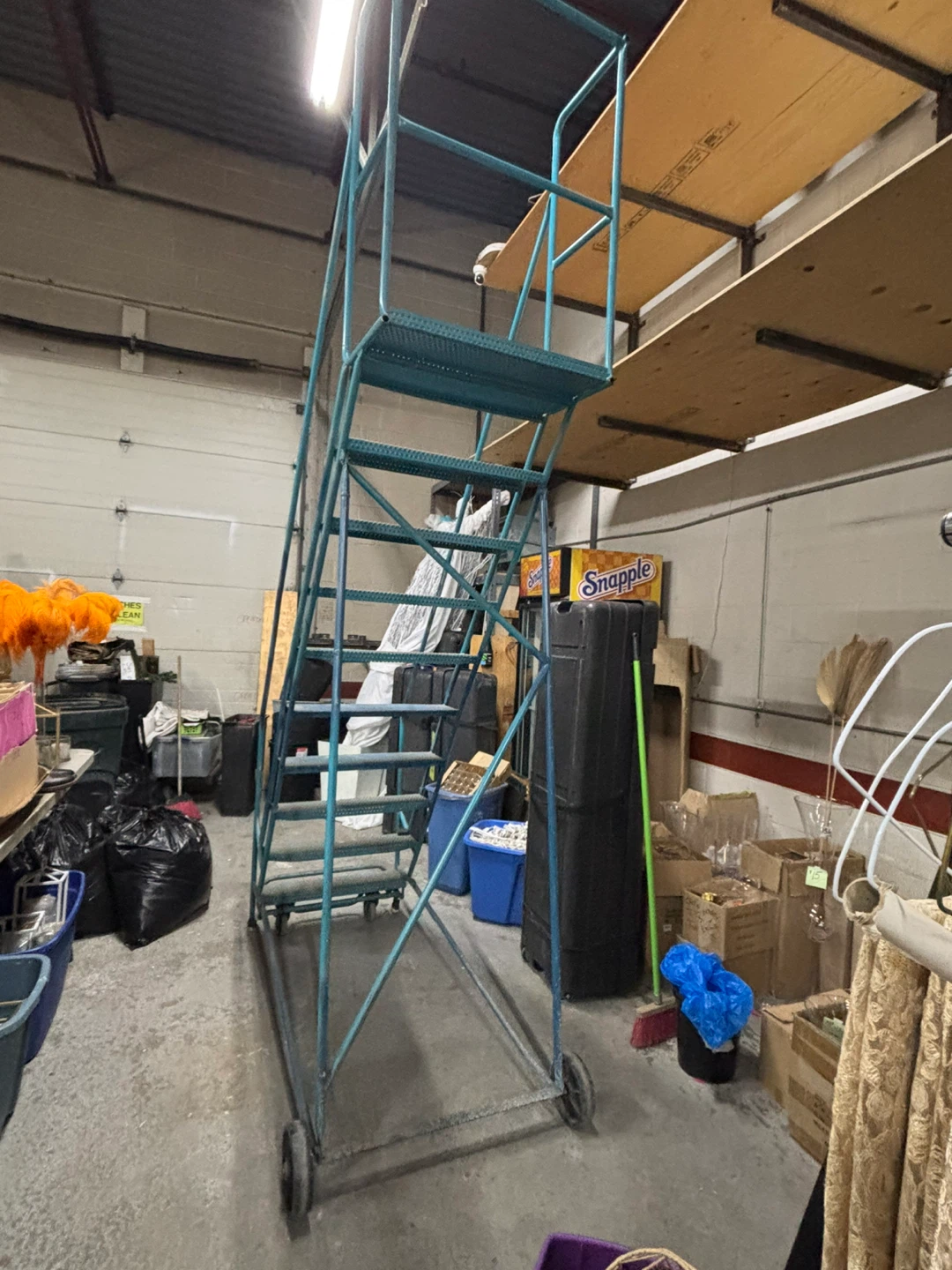 Metal Rolling Ladder - Teal - photo 2