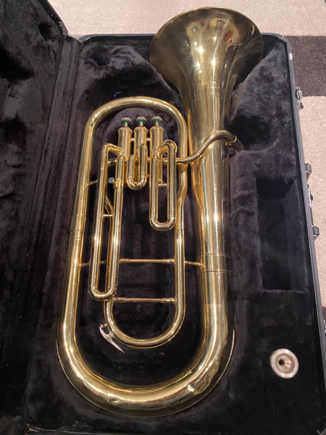 Beautiful Jupiter JBR-462 Baritone Euphonium with original case