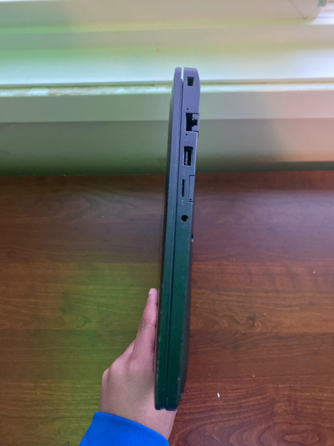 Dell Latitude 7490 Laptop - photo 4