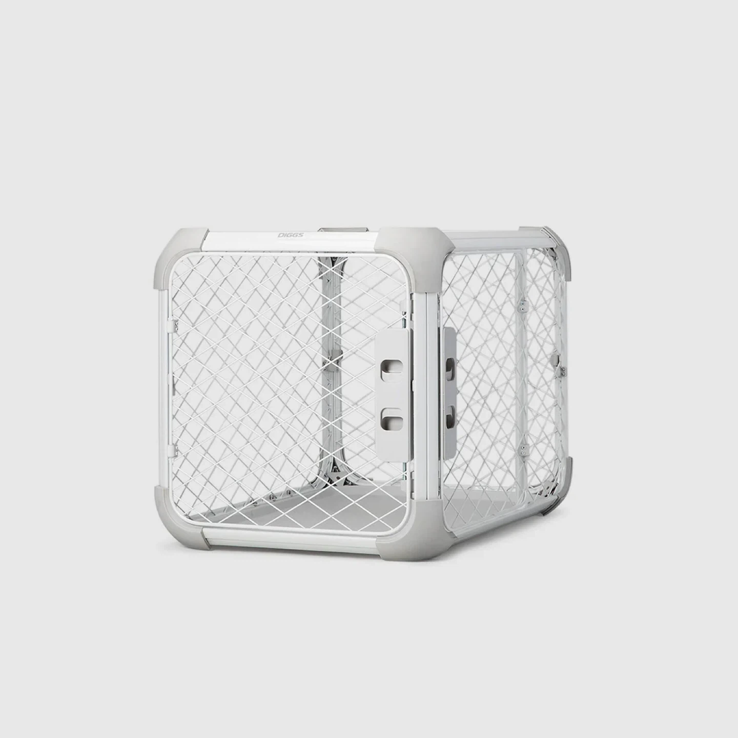 DIGGS Evolv Portable Dog Crate, Medium, White