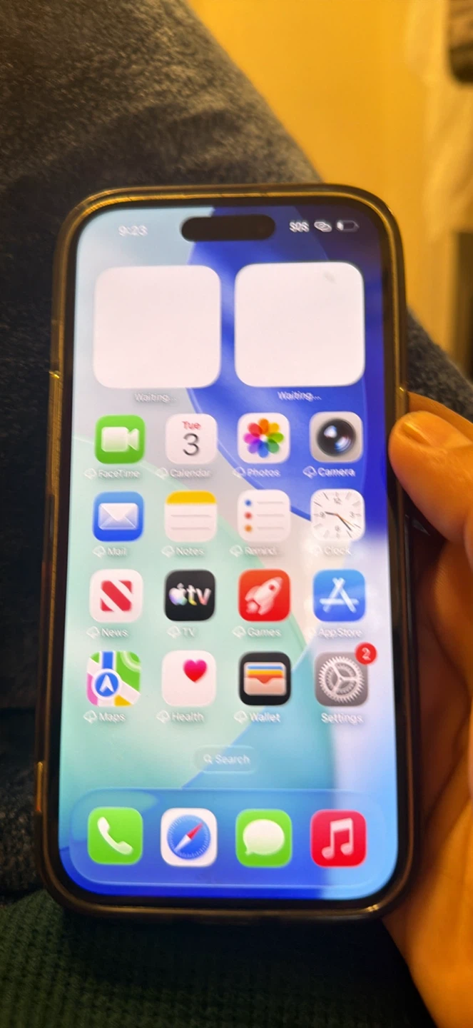 Apple iPhone 15 - photo 2