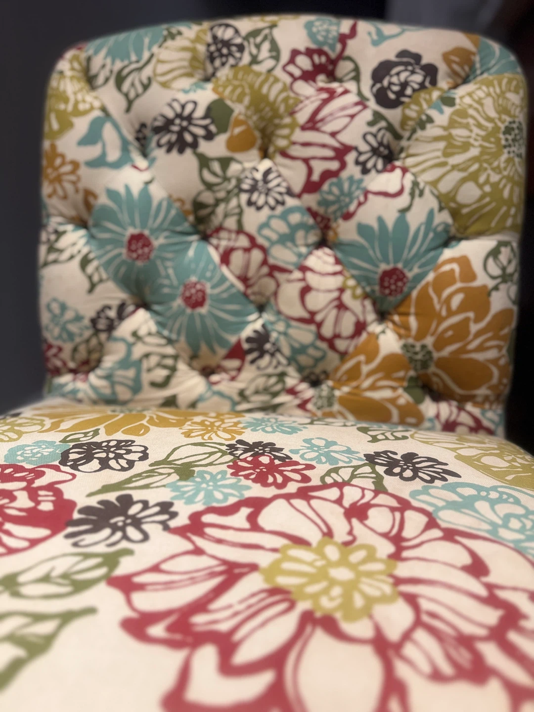Accent chair - photo 4