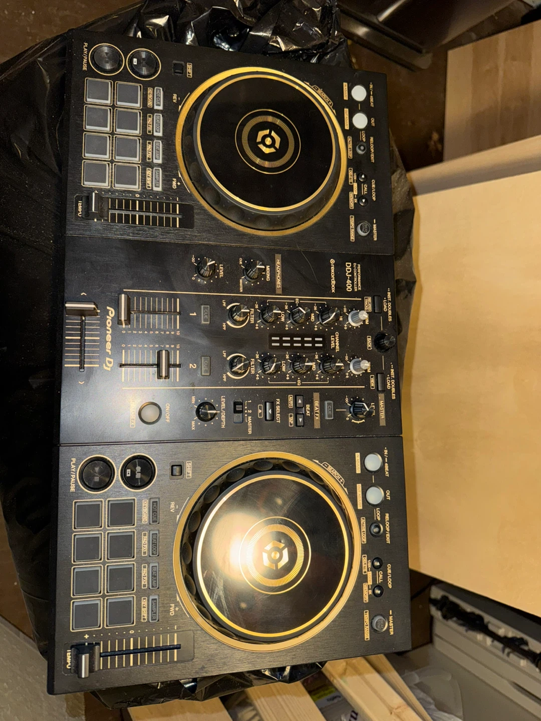 Pioneer DDJ-400 DJ Controller