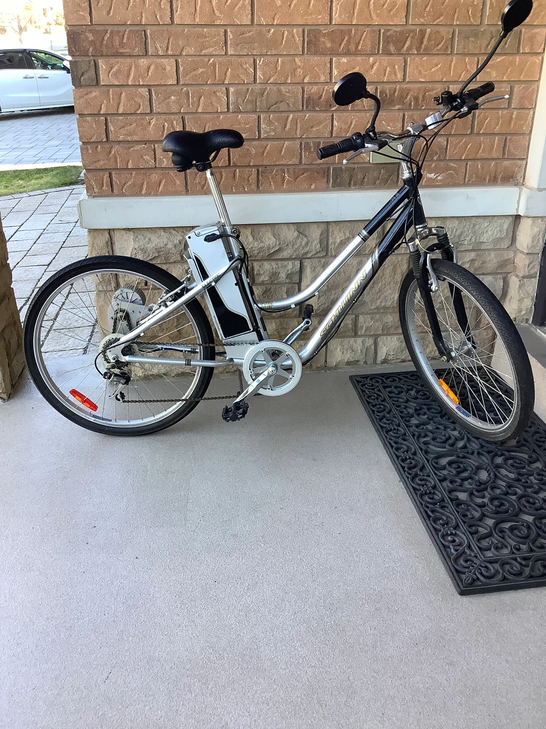 Schwinn Electric Bicycle IZIP