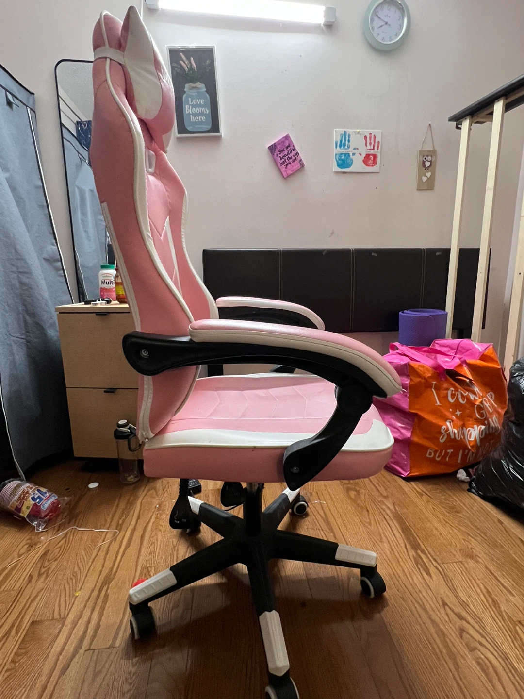 Pink Gaming Chair 🏆 - photo 2
