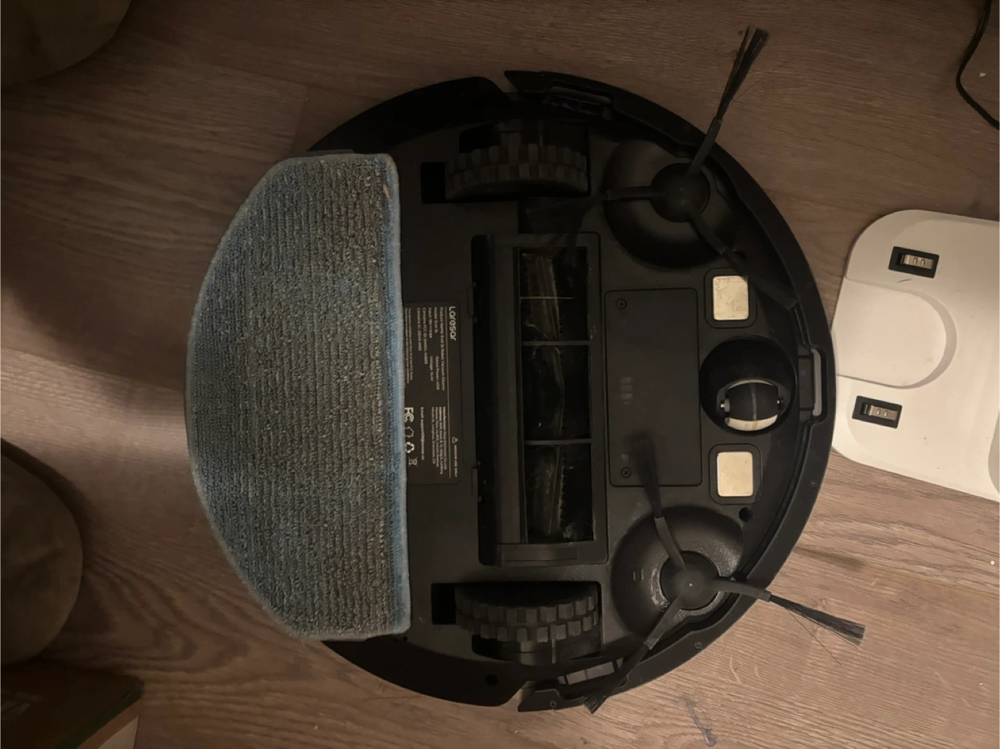 Laresar Robot Vacuum Cleaner - photo 4
