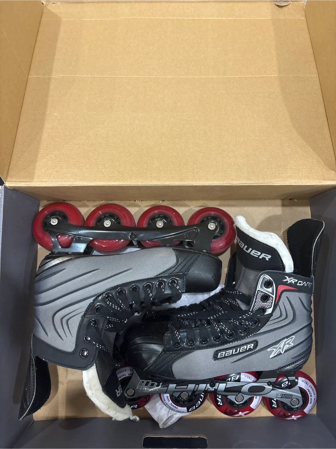 Bauer XR Dart Inline Skates & Protection Gear Set