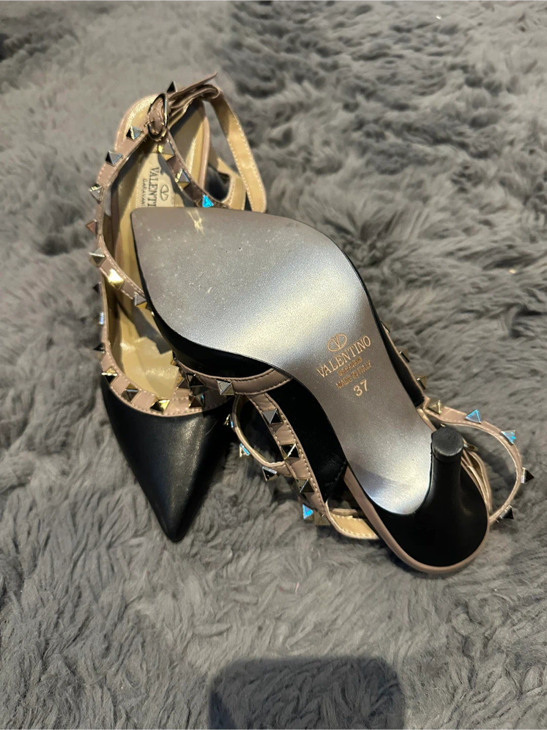 Valentino Rockstud Heels - Size 37 - photo 2