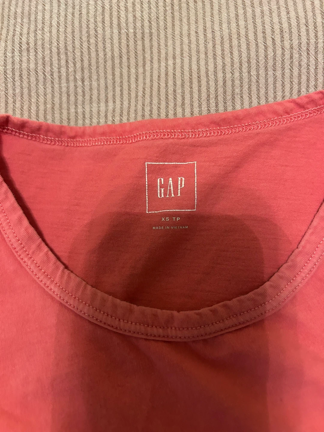 Gap Coral Pink Tank Top - Size XS - photo 2