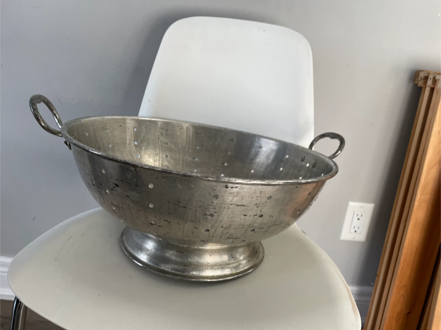 Large Metal Colander - photo 2