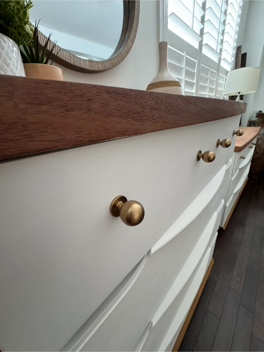 Refinished Mid-Century Solid Wood Dresser Set- Matching Pair - photo 5