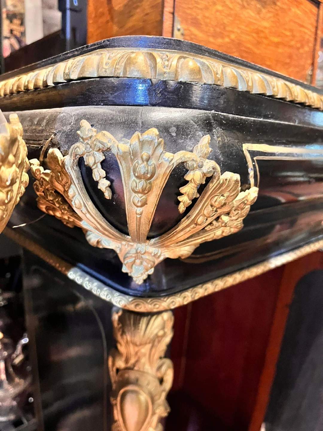 Pair of Hardstone, Gilted Bronze, Marquetry and Ebonised Wood - photo 4