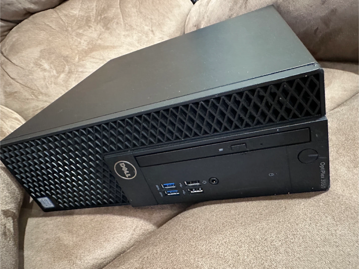 Dell Latitude 3050 small Computer Unit *16 RAM *SSD Drive *WiFi