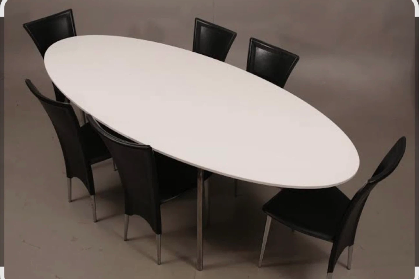 IKEA Gidea Oval Dining Table made in Italy