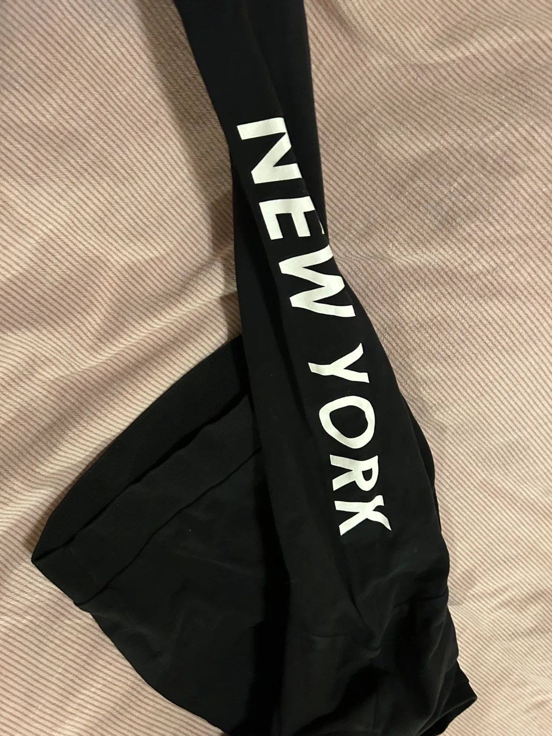 H&M Black Long Sleeve N.Y.C. Brooklyn Sweatshirt - photo 2