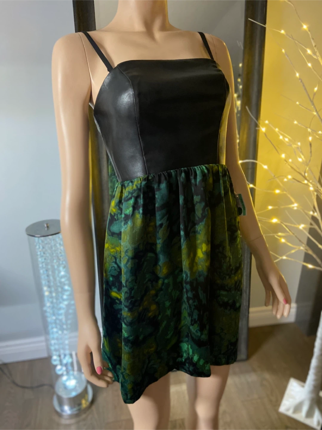 NWT Kenzie Faux Leather & Green Tie-Dye Mini Dress 4 - photo 4