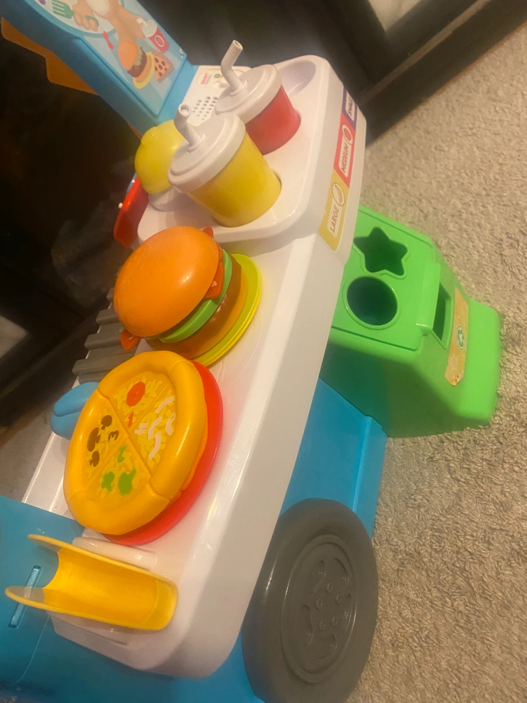 PENDING Fisher price taco food truck - photo 3