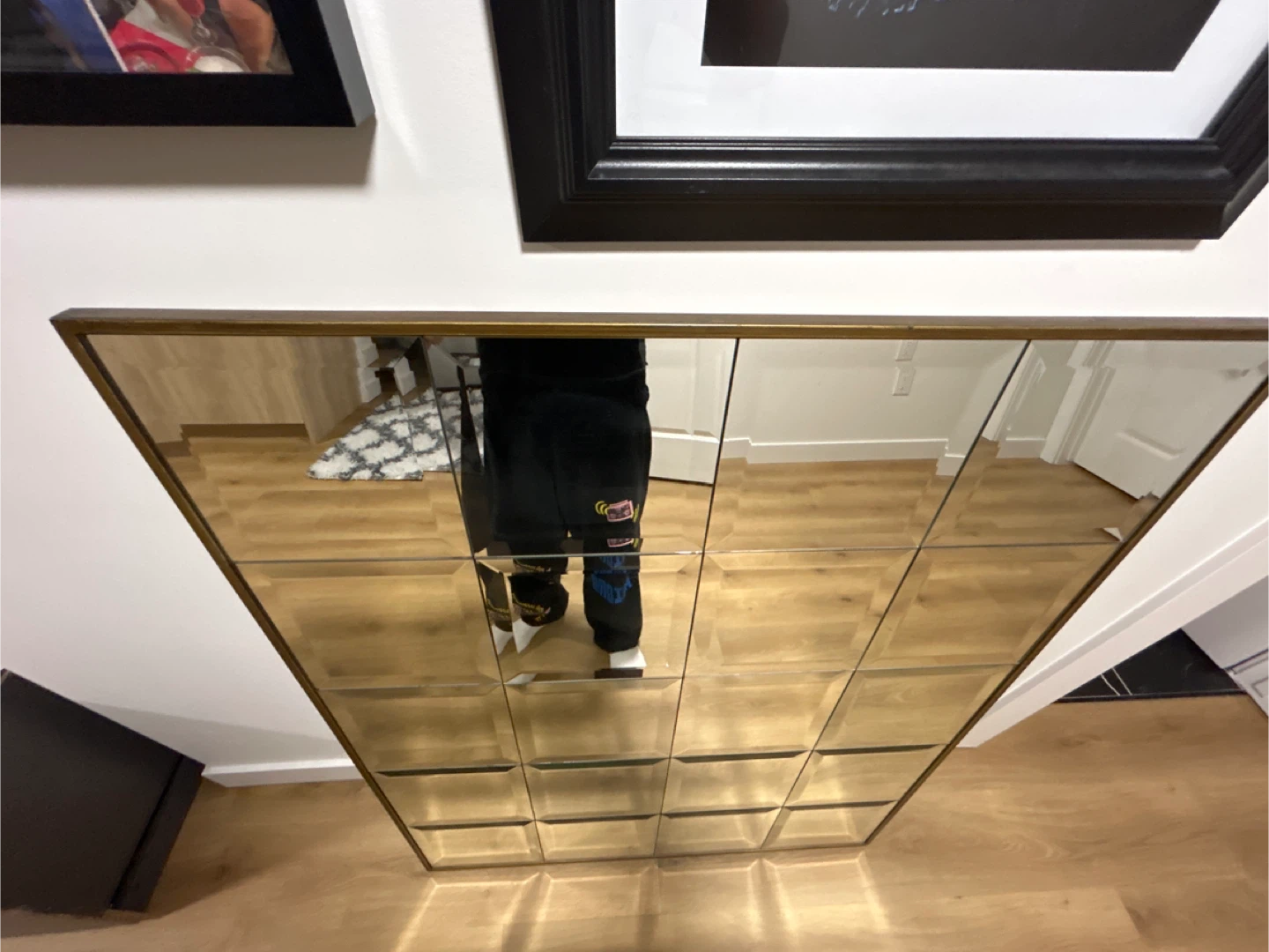 Decorative Wall Mirror with Gold Frame - photo 3