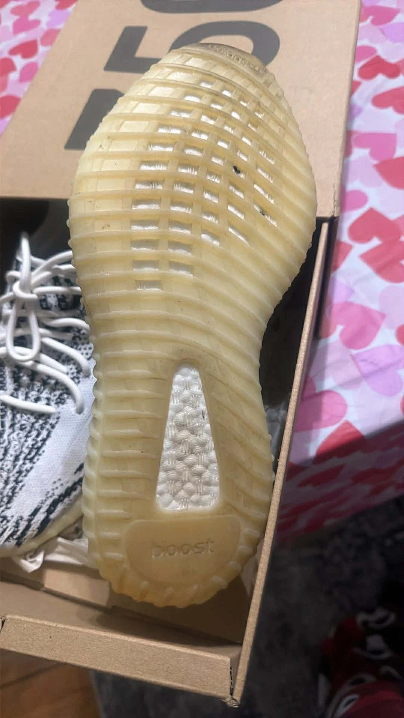 Adidas Yeezy Boost 350 V2 Zebra Size 9 - photo 3