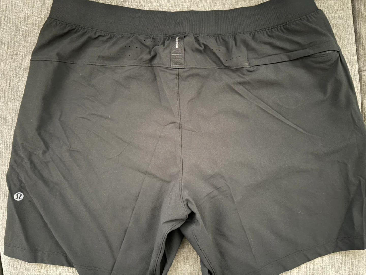 Lululemon Train to Run Short 7" Black (linerless) Large - photo 2