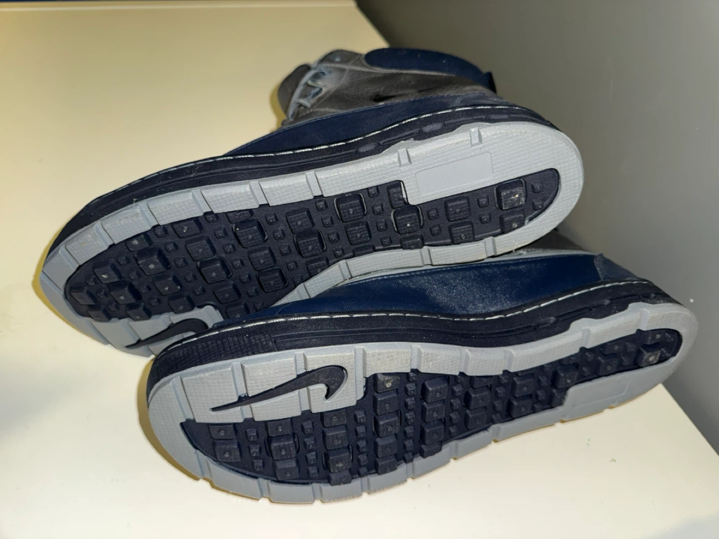 Nike ACG Boots Size 9 (BNIB) - photo 4