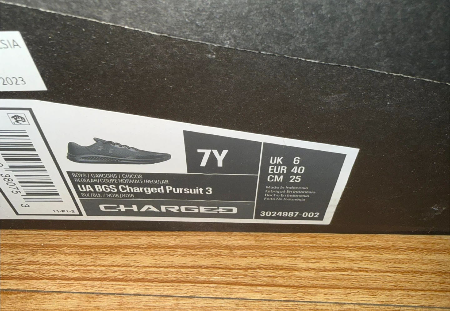 Under Armour Charged Pursuit 3 Black Running Shoes - photo 5