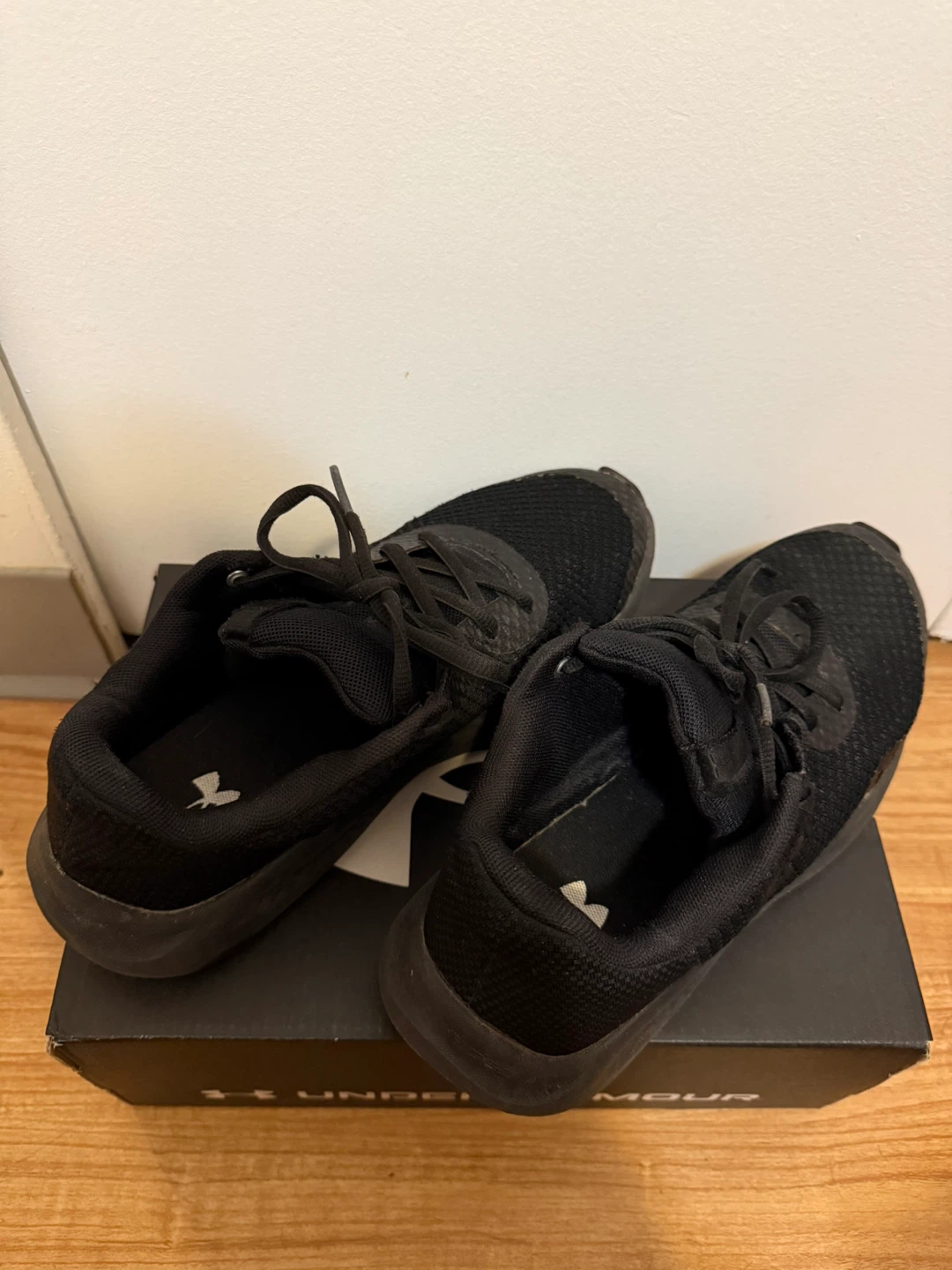 Under Armour Charged Pursuit 3 Black Running Shoes - photo 2