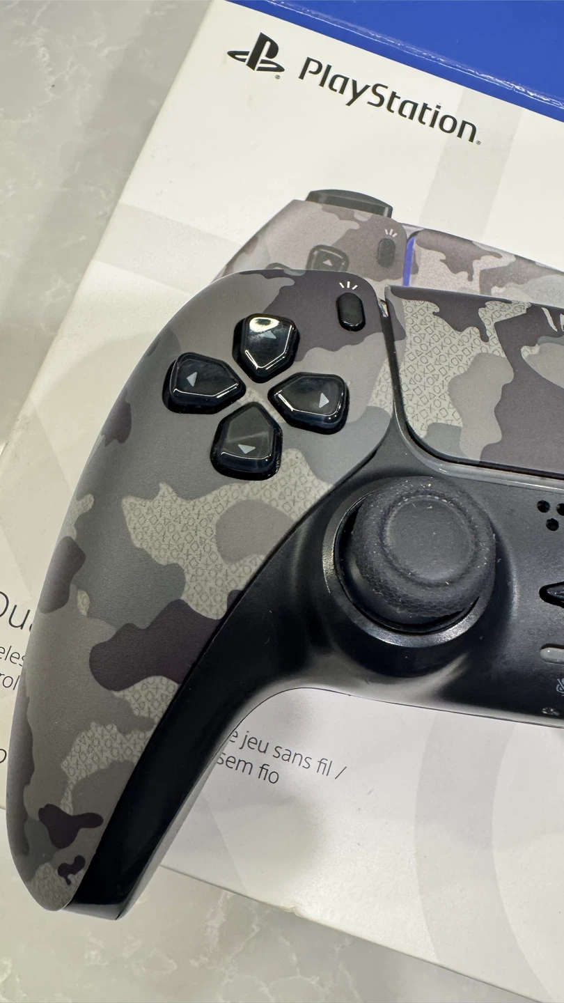 PS5 DualSense Controller - Camo - photo 4