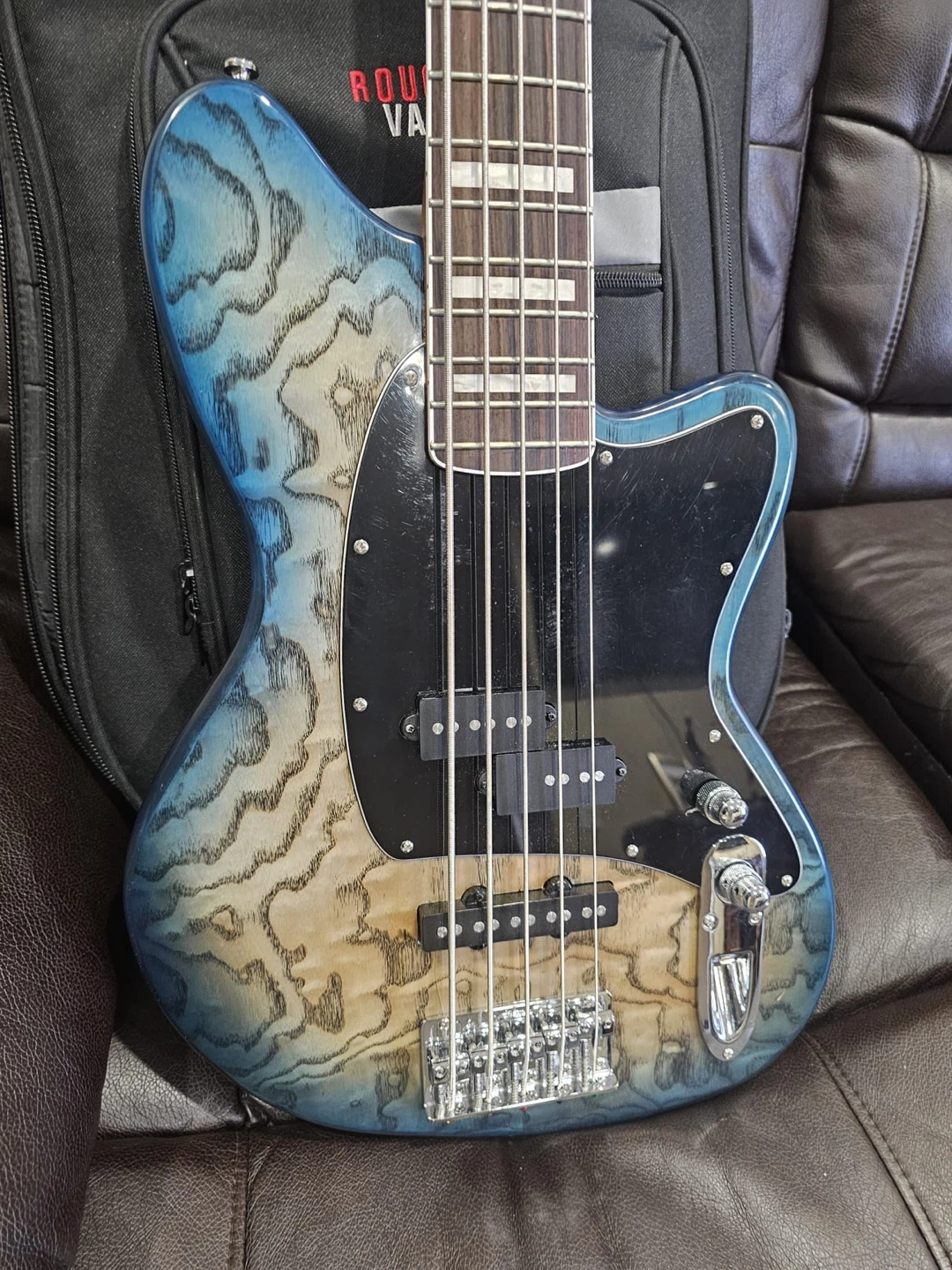 Ibanez 5-String Bass Guitar - photo 5
