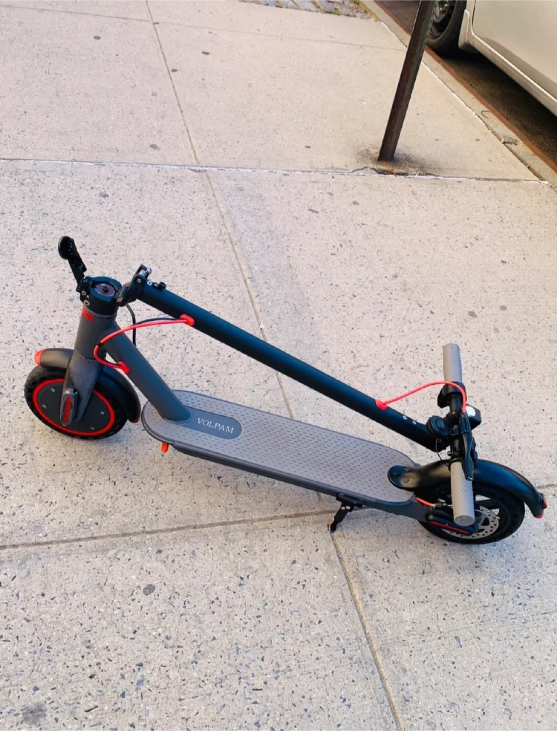 Electric scooter run fast 25mph with charger - photo 2