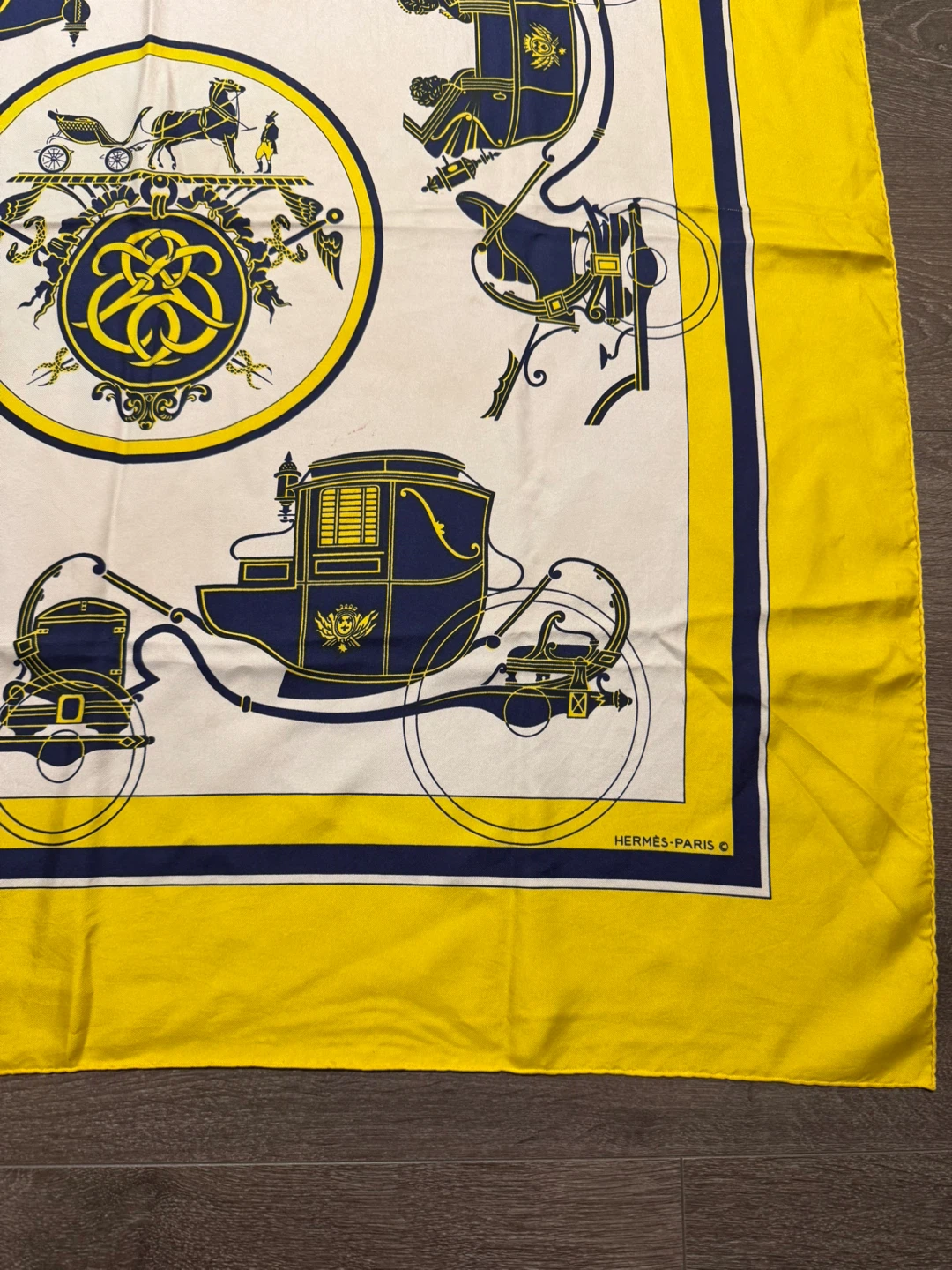 100% Authentic Hermes Scarf Silk Ex Libris Yellow Vintage Rear - photo 3